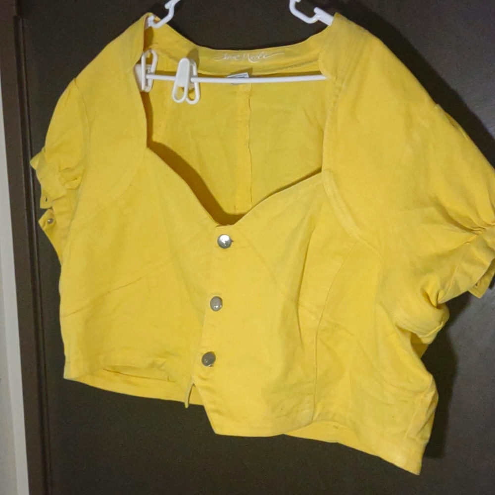 Plus size yellow jean too